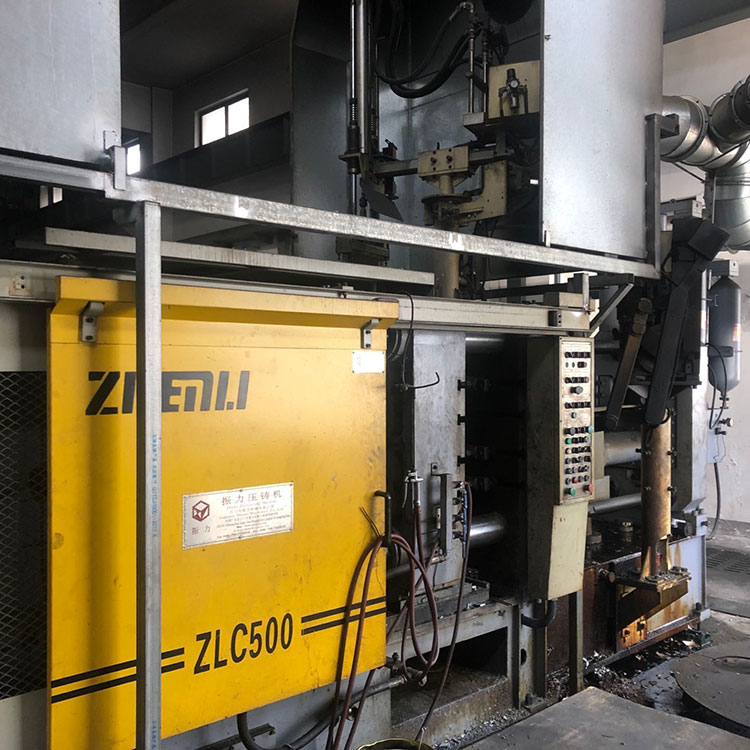 Как заводите за отливане на алуминий интегрират IoT сензори